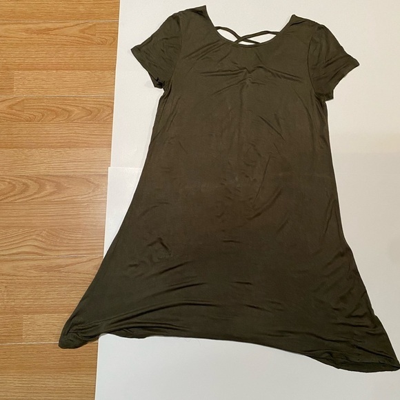 Dress Size s - Picture 2 of 8